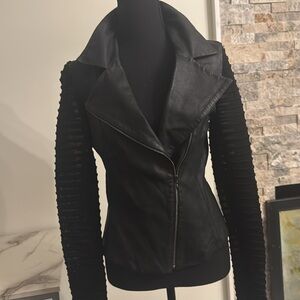 Black leather jacket XS